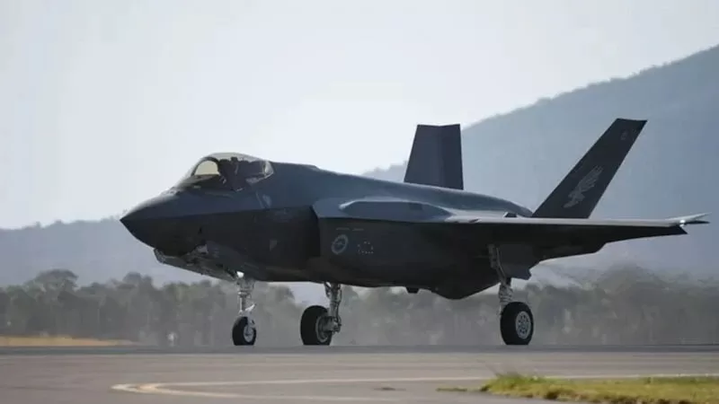 F35
